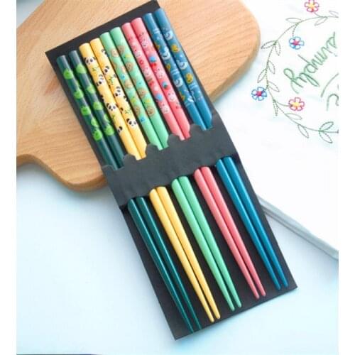 Reusable 5 Pair Set Handmade Bamboo Japanese Natural Wood Chopsticks Sushi Food Cat Flower Multi color Wooden Chop sticks