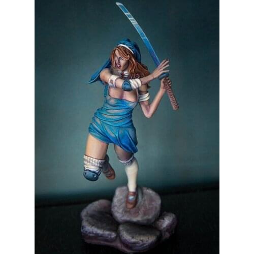 1/24 Assembly Resin Figure Kit Female Warrior 75mm