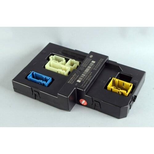 08-11 Mercedes W204 C300 C350 Rear SAM Fuse Box Relay Module 2045458201 Used Original