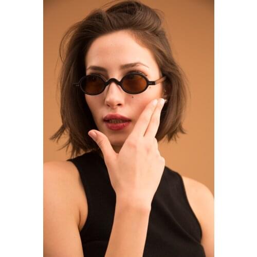 Womens Black Baroque Matt Sunglasses Sunglasses Women Brand Designer Retro Mirror Fashion Sun Glasses Vintage Shades
