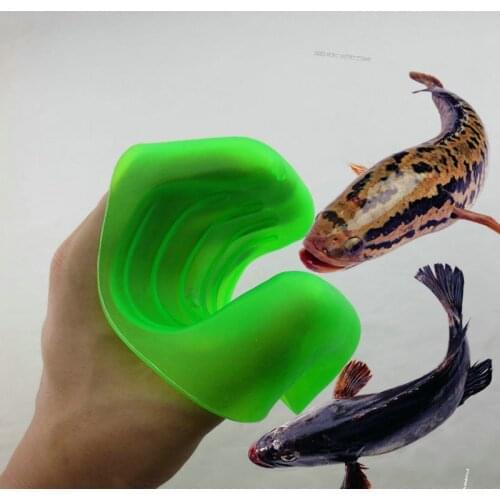 Fishing Gloves Prevent Stabbed Anti Slip Smell Stab Resistant Catch Fish Hand Protection to Catch Fish Grip Caught Fish Device