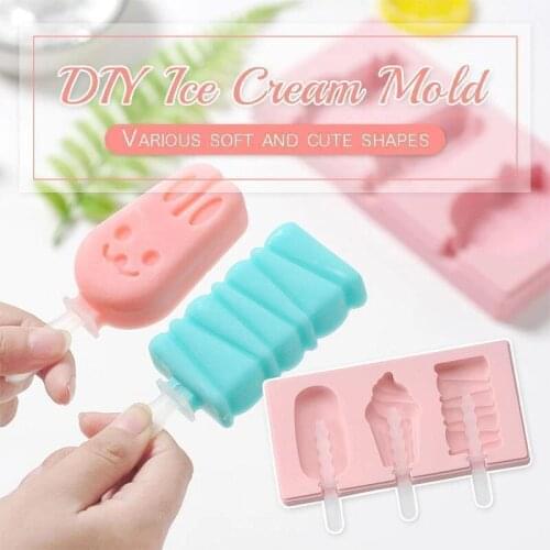 Creative Ice Cream Makers Cute Popsicle Cassette Ice Box DIY Ice Cream Mold Random color ship Kitchen Tools