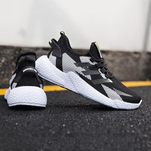 2021 Autumn Korean Version of The New Mens Sports Shoes Breathable Lightweight Running Shoes Mens Trend Casual Shoes