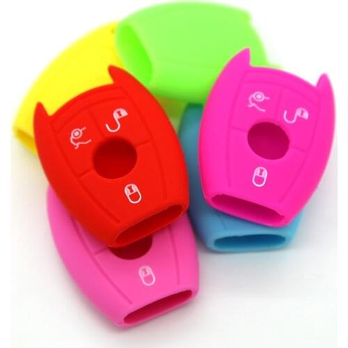 1pcs Silicone Rubber Car Key Car Styling Cover Protective Case Shell Case for Mercedes Benz GLA GLK Sprinter Vito Car Styling