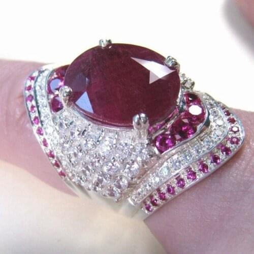 2021 New Fashion Women Ring Vintage Inlaid Big Red Crystal Rings For Women Wedding Engagement Band Gift Jewelry