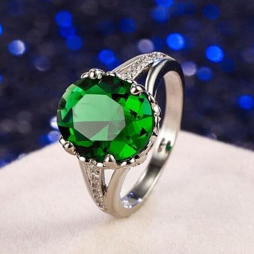 Women Ring Green Emerald Gemstone anillo para mujer Imitation Diamond S925 Silver Color Ring For Wedding Statement Jewelry Gifts