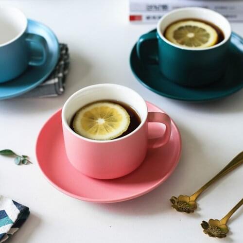 Northern Europe Classic Style Ceramics Coffee Mugs Tray Set Free Golden Cherry Tasse Cafe Teaspoon Afternoon Tea Lemonade Cups