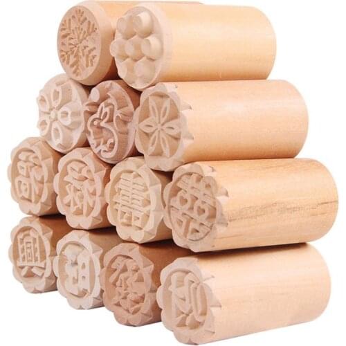 2021 New 8pcs/set Cake Mold Wood Dessert Seal Stamp Traditional Chinese Moon DIY Cookie