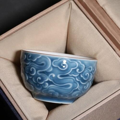 Embossed Clouds Blue Teacup Kung Fu Master Cup Ceramic Teacup Single Cup Classic Retro 90ml Tazas