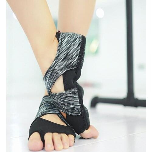 Womens Aerial Yoga Bandage Yoga Shoes Silicone Yoga Socks Yoga Shoes Training Dance Shoes M03