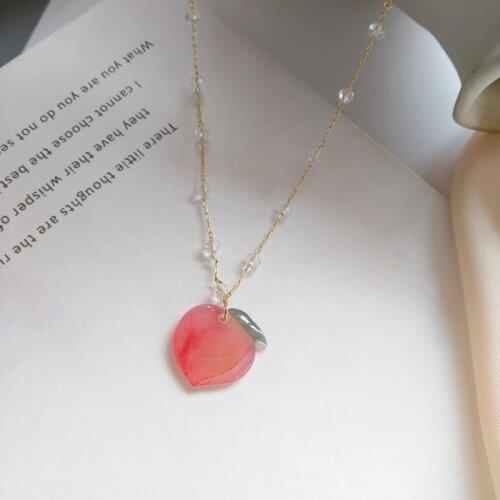 Natural Stone Quartz Red Peach Cherry Pendant Necklace For Woman Metal Chain Plated Gold Necklace Choker Sweet Jewelry Girl