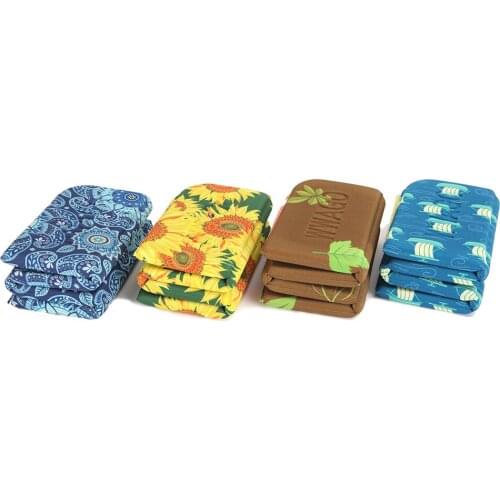 Foldable Seat Pad Outdoor Park Beach Sit Mat Seat Padded Cushion Padding