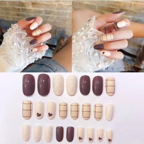 24 Stks/doos Round Head Nail Patch Lattice Wearable Volledige Cover Paragraaf Mode Manicure Patch Valse Nagels Voor False Nails