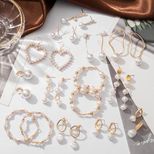 VCORM Fashion Simple Simulation Pearl Earrings for Women Statement Geometric Heart Gold Circle Drop Earrings 2021 Female Jewelry