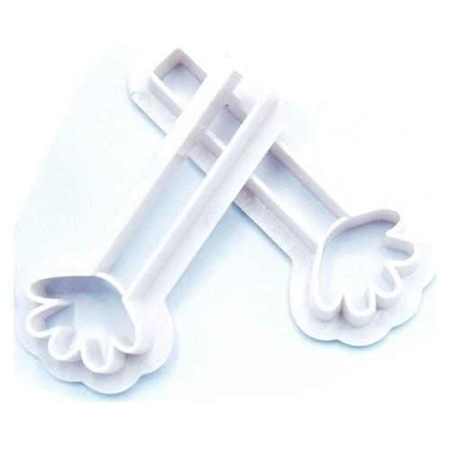 2Pcs/Set Small Hand Cut Mold Cookie Cutter Biscuit Sugar Mold Baking Sugar Chocolate Fondant Party Mould Cake Decorating Tools