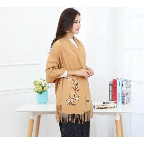 National Style New Autumn Winter Solid Color Embroider Clubs Womens Fashion Pashmina Cashmere Tassel Shawl Scarf Warp Warm