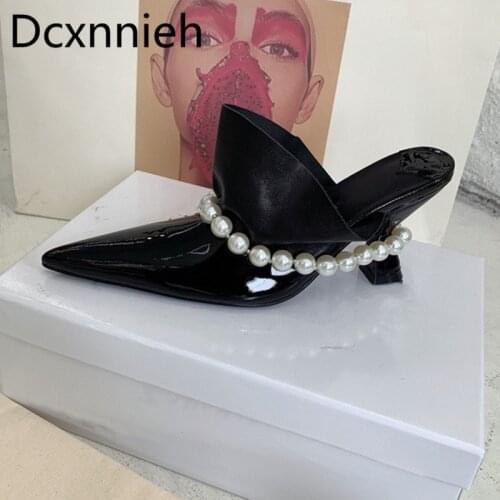 Patent leather Pearl Chain Decoration Kitten Heel Women Slippers Pointed Toe Ruffles Slip-On Party Shoes Mules Shoes Woman New
