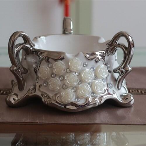 Ivory porcelain ceramic ashtray luxury European handtracing silver ornaments gifts gifts creative fashion personality ashtray