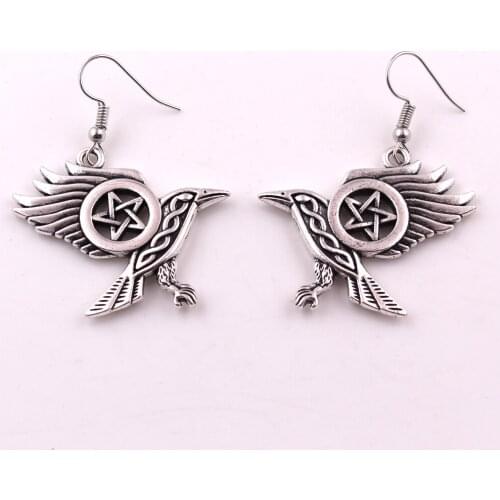 Flying Raven Knot Wiccan Pentacle five-pointed star Earring Crow Jewelry