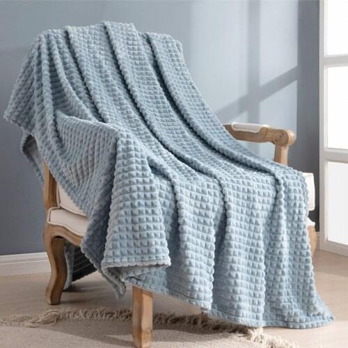 Flannel Blanket Thick Breathable Warm Plush Sofa Cover Bedspreads Solid Color Blankets for Bed Mechanical Wash