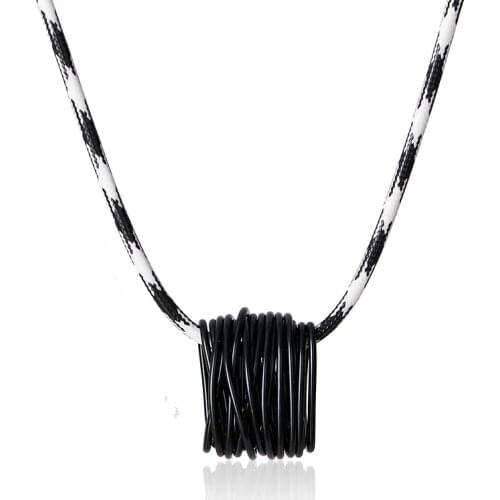 Stylish Personality Pendant Necklace Lines Wrapped Around Fun Necklace Party Gift For Women