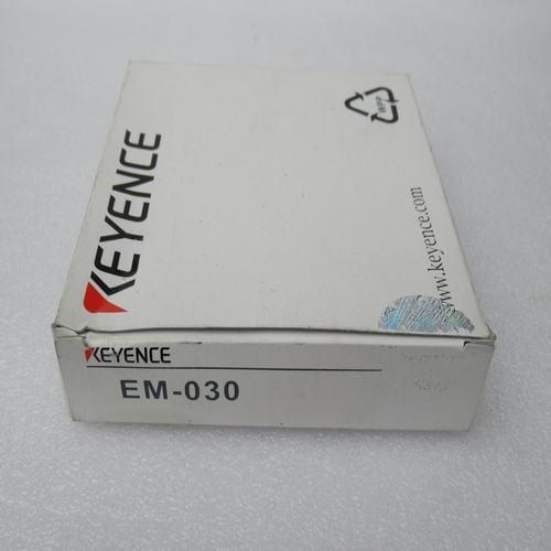 New KEYENCE Sensor EM-030 switch