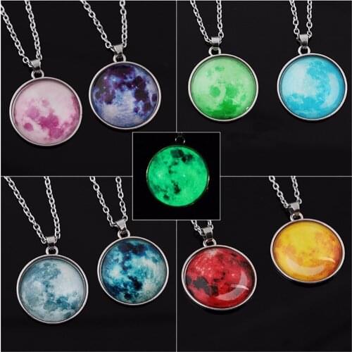 Glass Luminous Star Series Planet Pendants Necklaces Crystal Cabochon Pendant Glow in the Darkness Necklaces #258561