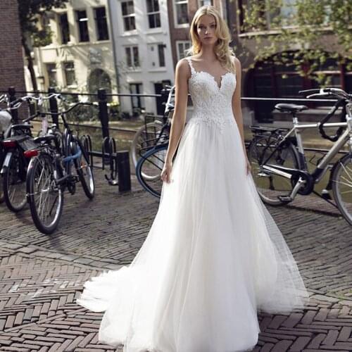 Elegant Spaghetti Straps A Line Bohemian Beach Boho Wedding Dresses Appliques Long Bridal Gowns Robe De Mariee Custom Made