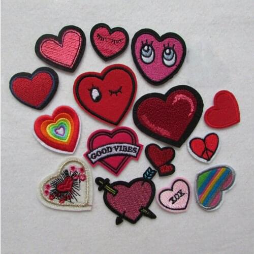 Fashion mixed heart patches for clothing iron on embroidered appliques iron sew on clothes patches sewing accessories for DIY