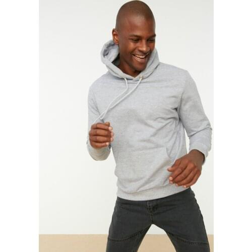Trendyol Men 'S Regular Fit Hooded Kangaroo Pocket Sweatshirt TMNAW20SW0162