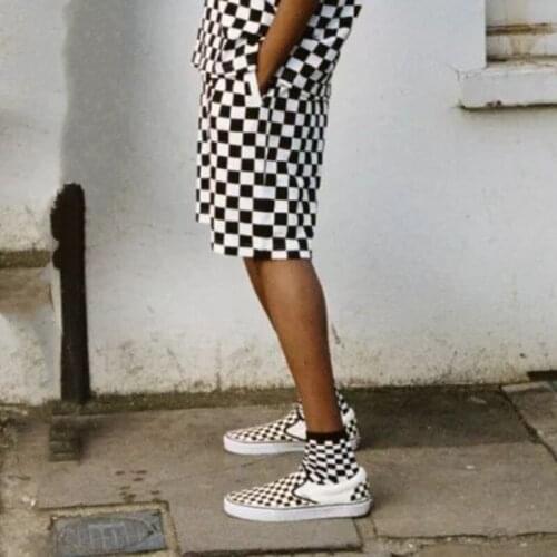 Mens 2021 Summer Fashion Week Street shot of the same chessboard personalized Shorts Black and white small fragrance pants