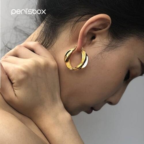 CHUANGU 2018 Designer Gold Color Big Twisted Hoop Earrings for Women Hyperbole Geometric Hoop Earrings Chic Statement Earrings