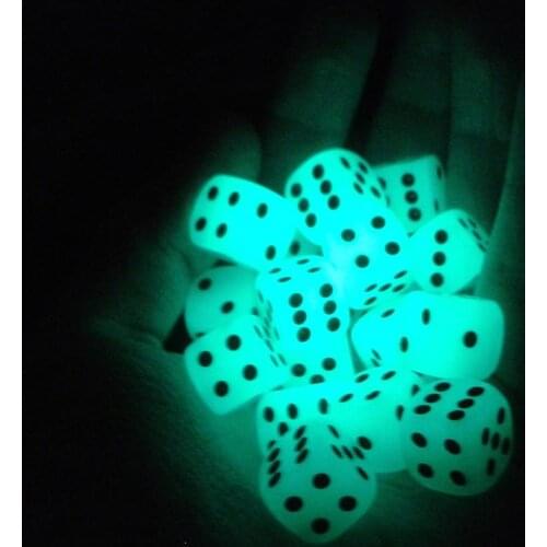 10PCS 14mm 6 Sided Noctilucent Dice Night Light Round Corner Cubes Fun Bar KTV Entertainment Luminous Game Dices Drinking Tool