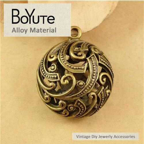 BoYuTe (5 Pieces/Lot) 26MM Antique Bronze Plated Zinc Alloy Hollow Ball Pendant Charms for Jewelry Making fit Diy Necklace