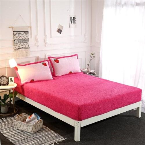 Strawberry Red Lamb Velvet Fitted Sheet Winter Warm Plush Bed Sheets Soft Bed Linen Mattress Cover Elastic Bedspread