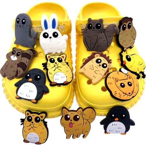 Wholesale Mix 100PCS Mix Lovley Animal Shoes Charms Seal Fox Cat Croc Jibizt Accessories Kids Party Gifts Wristband Decoration
