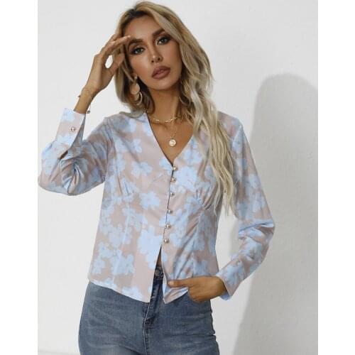 Korean Fashion Button Up Shirt Spring Autumn 2021 Elegant Women Floral Print Short Blouse Sexy Chic Pink V Neck Long Sleeve Top
