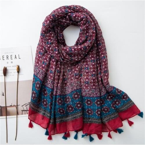 Ethnic Style Totem Printing Scarf Small Floral Scarves for Women Vintage Cotton Head Scarfs Pashmina Shawl Foulard Femme Hijab