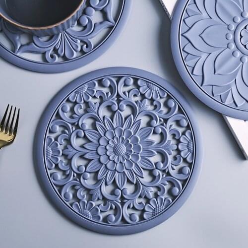 3pcs/set 20cm Round 3D Embroider Silicone Placemat Tableware Oil Resistant Heat Insulation Tablemat Coaster Kitchen Utensils