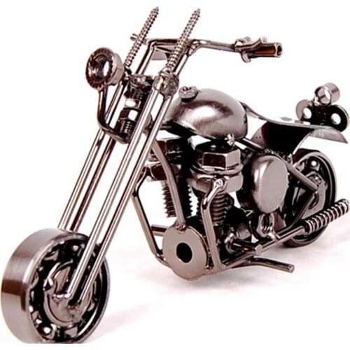Motorcycle Model Retro Motor Figurine Metal Decoration Handmade Iron Motorbike Prop Vintage Home Decor Kid Toy
