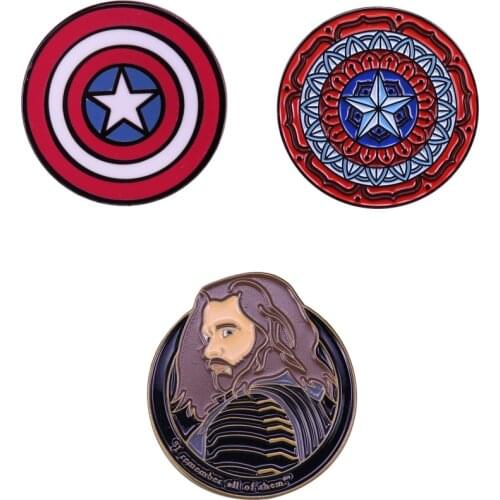 Marvel Avengers Captain America Shield Brooch Creative Cartoon Winter Soldier Metal Badge Mens Backpack Collar Pin Accessories