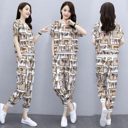 2021 New Set Korean Sports And Leisure Two-Piece Womens Summer Temperament Tops Fashion Thin Belt Casual Pants Suit Female A314