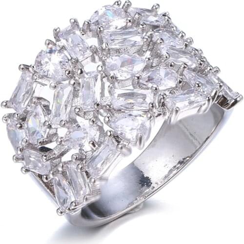 Bettyue Distinctive Design For Women Personality White Ring With Cubic Zircon Represent Of Chaos Fashion Ornament Wedding Party