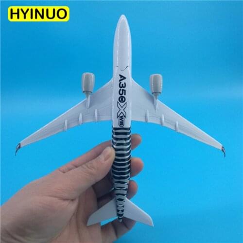20CM 1:300 Scale Airbus A350 XWB Airlines Airplanes Plane Aircraft Alloy Model Toy Collective Kids Children Toys F Collections