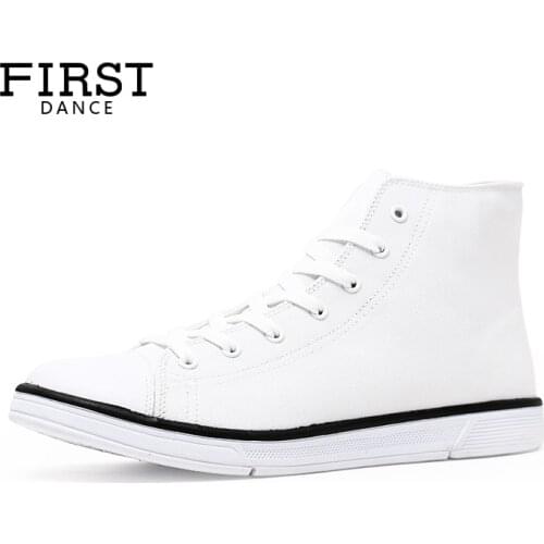 High Top White Canvas Shoes Students Party Men Shoes Casual Graffiti Prints Man Breathable Flats Men Casual Shoes Luxury Brand