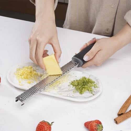 Cheese shaving, cheese shaving, chocolate shaving, lemon shaving, fruit shaving and scraping kitchen gadgets and accessories