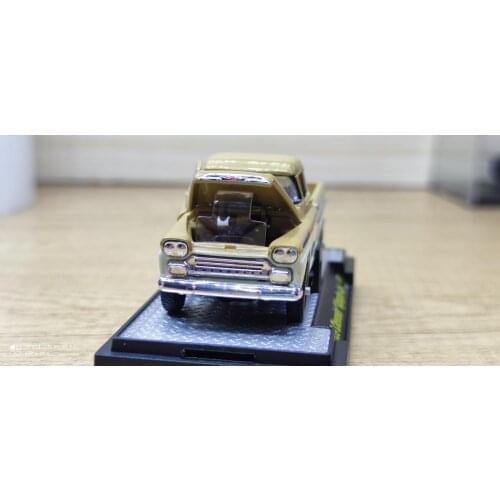 M2 1:64 1959 Chevrolet Apache 4*4 Alloy model car Metal toys for childen kids diecast gift