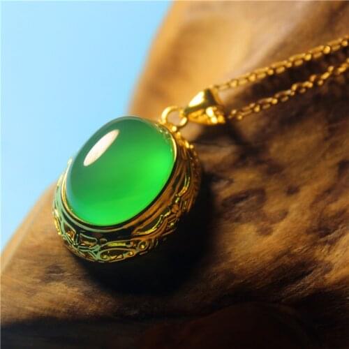 Simple Fashion Jewelry Inlaid Green Agate Silver Plated Hollow Necklace For Woman Feature Luxury Namour Charm Gift All Seasons