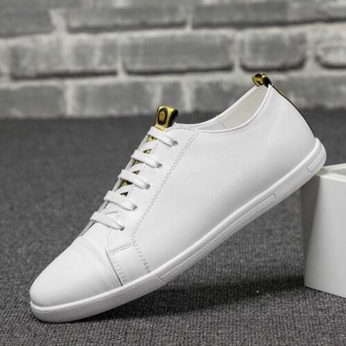 Fashion Quality Sneakers Men Casual Shoes Split Leather Outdoor Lace Up Light Walking Shoes Man Tenis Comfortable Loafers White
