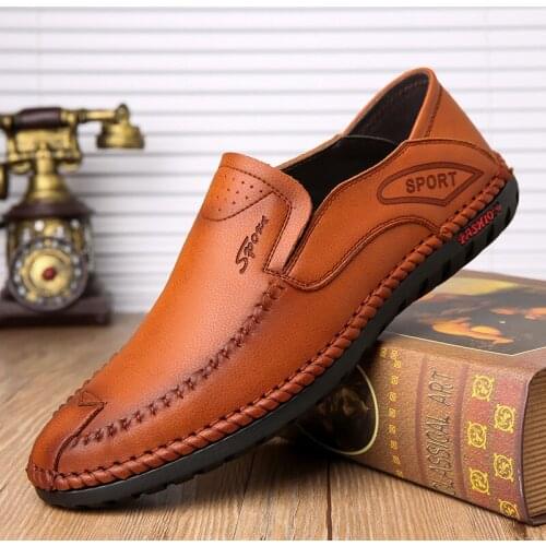 Men Casual Shoes Soft Bottom Sneakers New Men Fashion Comfortable Loafers Driving Shoes Zapatos De Hombre Men Shoes